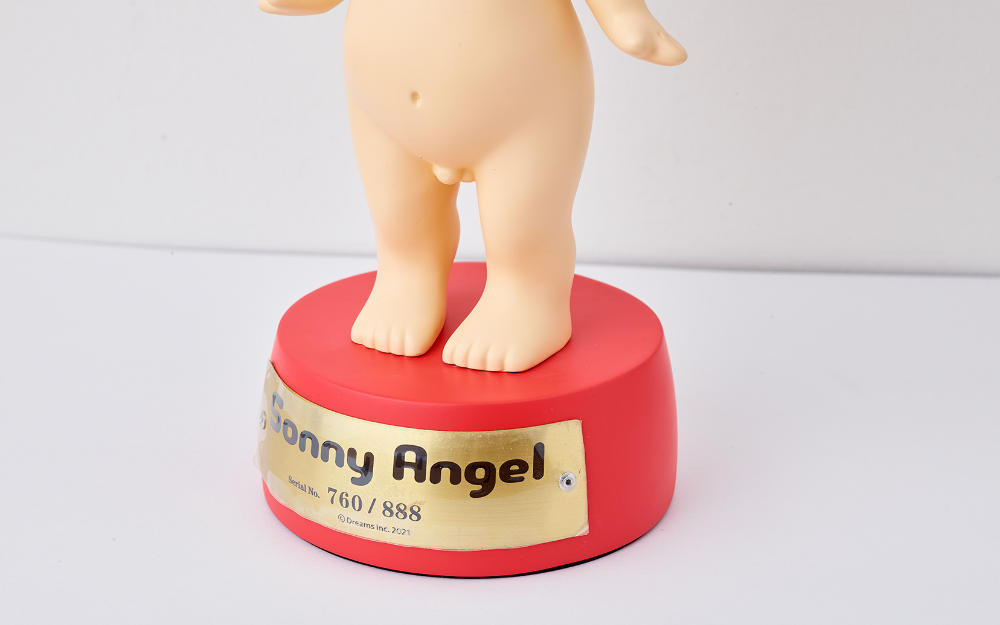 Sonny Angel Collector's Trophy Elephant/Blue